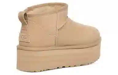 UGG
