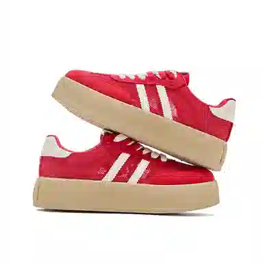 La Chapelle Low Top Sneakers Red