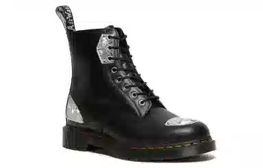 Dr. Martens 1460 King Nerd