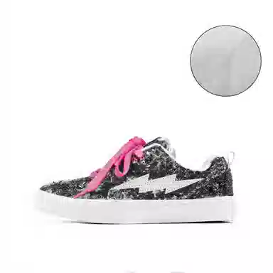 Z.SUO Black Low-Top Sneakers