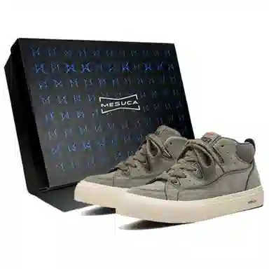 MESUCA Low Top Sneakers