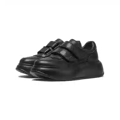 Coup De Foudre Low Top Sneakers