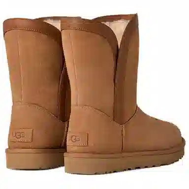 UGG Classic Novelty
