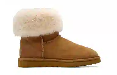 UGG Classic Mini