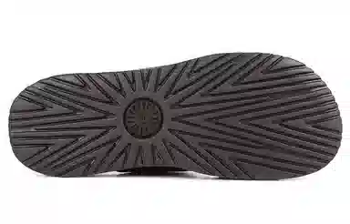 UGG Wainscott Buckle Slide Burgundy