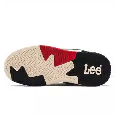 Lee