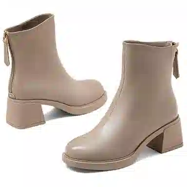 COMELY Sheepskin Short Boots