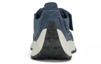 Clarks Classic Leather Sneakers