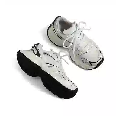 DOLIN Collection Thick Sole Low Top Sneakers Women