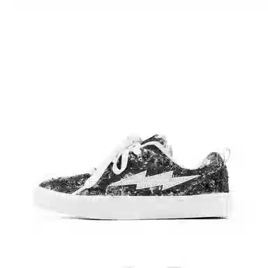Z.SUO Black Low-Top Sneakers