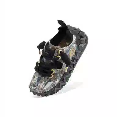 OETZI Dragon Year Low Sneakers