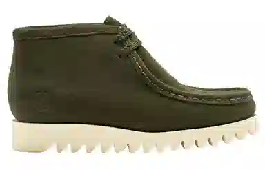 A BATHING APE Manhunt