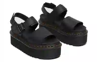 Dr. Martens Voss Black