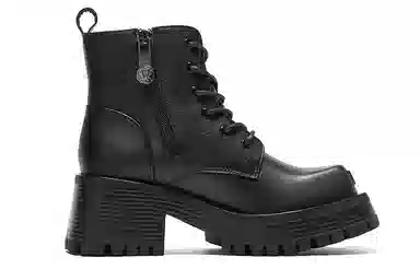 XB-ITER Martin Boots Black