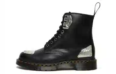 Dr. Martens 1460 King Nerd