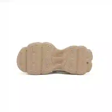 DAPHNE Low Top Sneakers