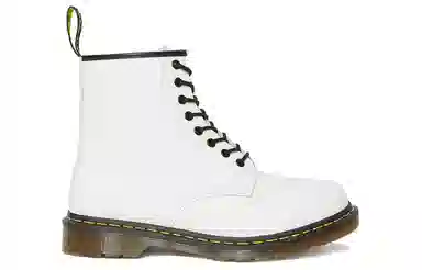 Dr. Martens 1460 White