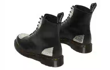 Dr. Martens 1460 King Nerd