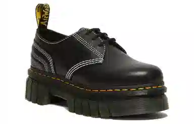 Dr. Martens Quilted 3-Eye Platform Black