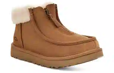 UGG Short Boot