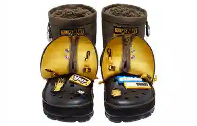 GRIP SWANY x atmos x Crocs Classic Clog