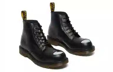 Dr. Martens 101 Black