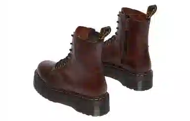 Dr. Martens Jadon Brown