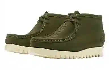 A BATHING APE Manhunt