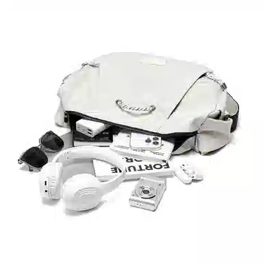 Lee Navy Shoulder Bag