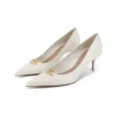 Valentino Vlogo Ivory Pumps 6cm Heel