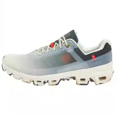 On x LOEWE Cloudventure