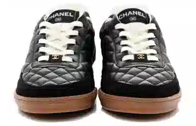 CHANEL Leather Round Toe Low Sneakers Black