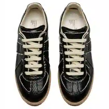 Maison Margiela Replica Low Top Sneakers Black