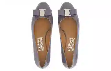 FERRAGAMO Vara 3cm