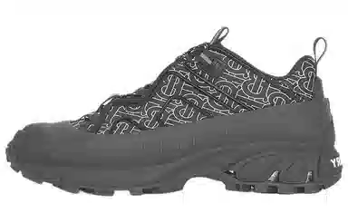 Burberry Arthur Black