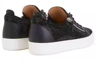 giuseppe zanottiGZ Frankie