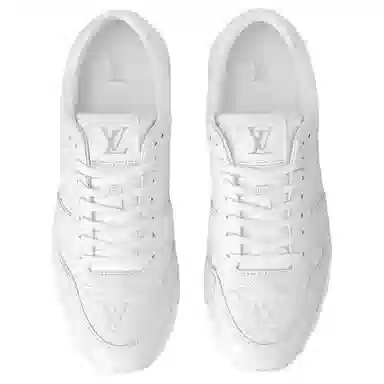 LOUIS VUITTON Run Away