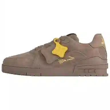 LOUIS VUITTON Trainer Brown