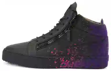 giuseppe zanottiGZ Kriss