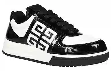 GIVENCHY G4