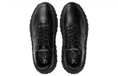 Giuseppe Zanotti GZ Urchin Black