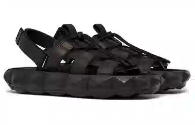 Valentino Roman Stud