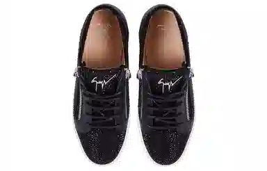 giuseppe zanottiGZ Frankie