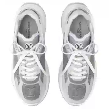 LOUIS VUITTON Run 55