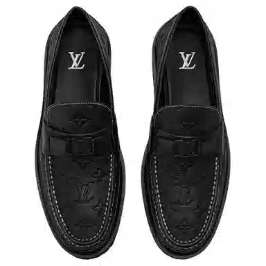 LOUIS VUITTON Major