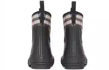 Burberry Vintage Short Boots Black