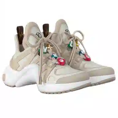 LOUIS VUITTON Archlight 5cm