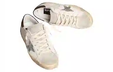 Golden Goose Super-Star White Distressed