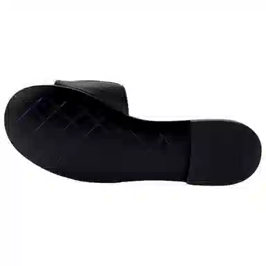 CHANEL 25P Flat Toe Strap Sandals Black