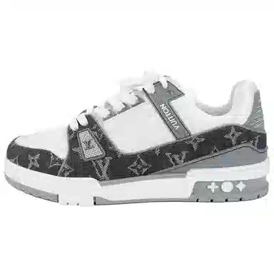 LOUIS VUITTON Trainer